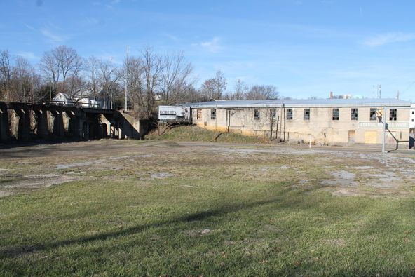 206 S Cutler St, Greeneville, TN 37743